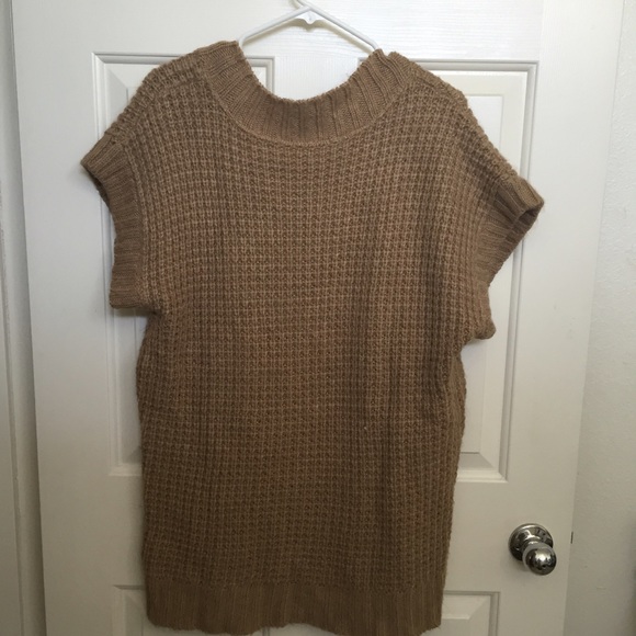 Brown Short Sleeved Knit Sweater T - Picture 2 of 2