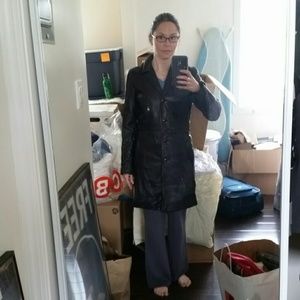 100% AUTHENTIC Black Leather Kenneth Cole Size XS