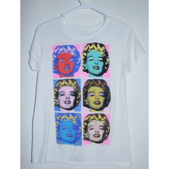 Marilyn Monroe T-Shirt w/ Andy Warhol Design