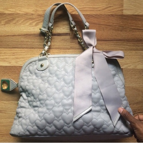 SOLD🎉🎊HOST PICK 1/13🎉🎊🔶Betsey Johnson Purse - Picture 4 of 4