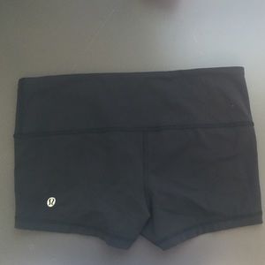 SOLD Lulu lemon spandex shorts