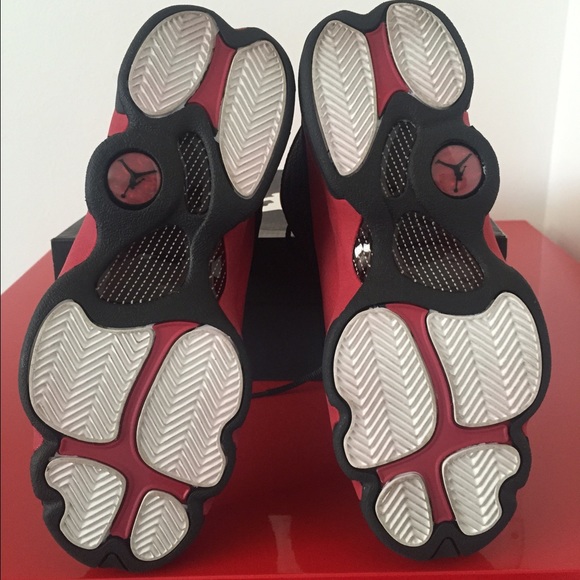 Air Jordan Retro 13 "bred" - Picture 2 of 3