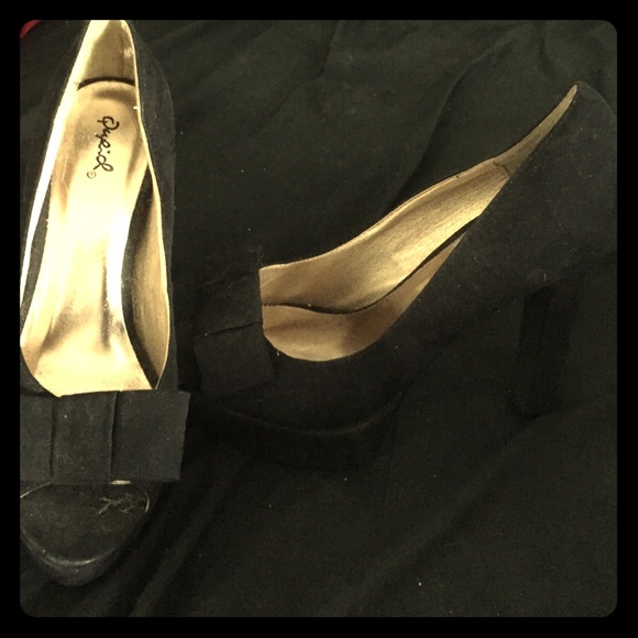 Super Club Heels