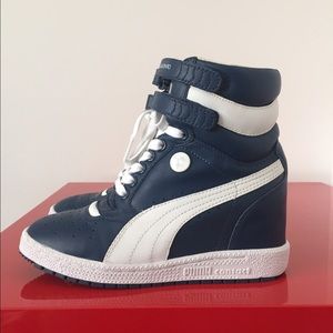 Puma wedge