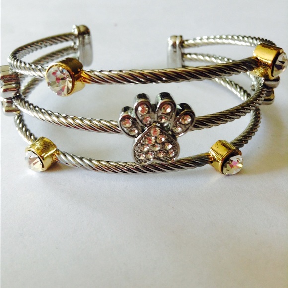Paw Bracelet