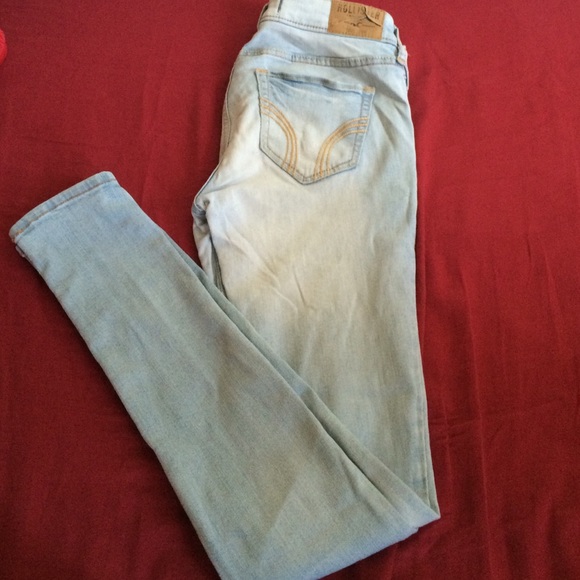 Hollister skinny jeans