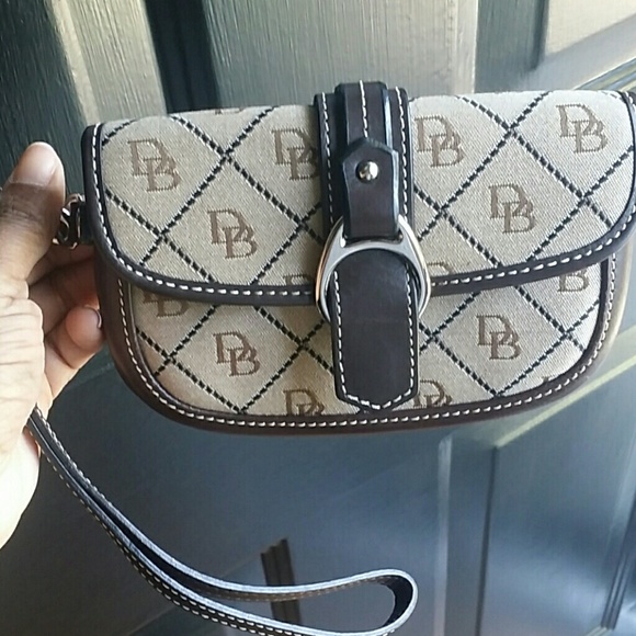 Dooney and Bourke wallet