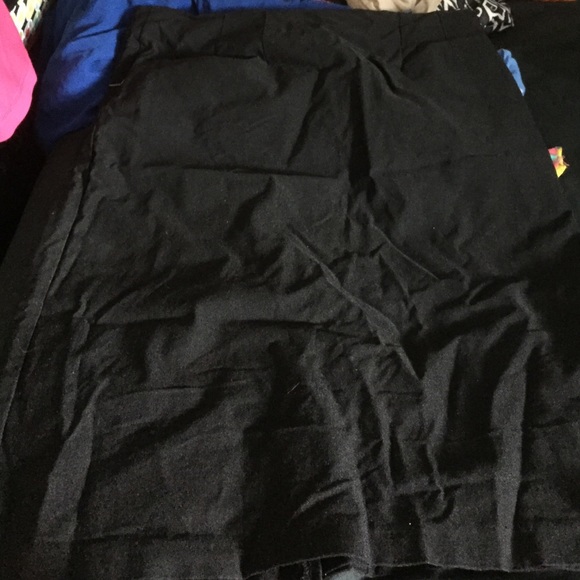 Stretchy Pencil skirt