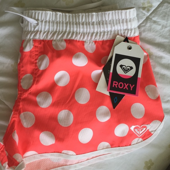 Beach shorts Roxy!