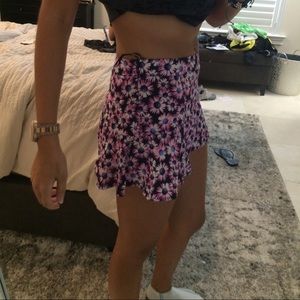 Bundle lf green soft shorts and floral print