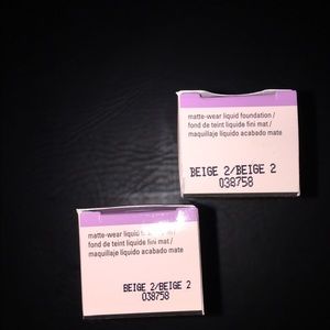 Mary Kay matte wear liquid foundation Beige 2 - x2