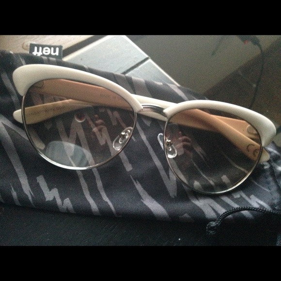 Vans sun glasses
