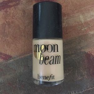Benefit moon beam