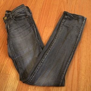 American Eagle grey skinny jeans