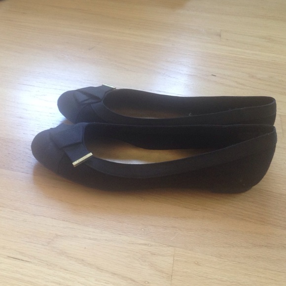 Black Flats with Gold Detail - Picture 2 of 2