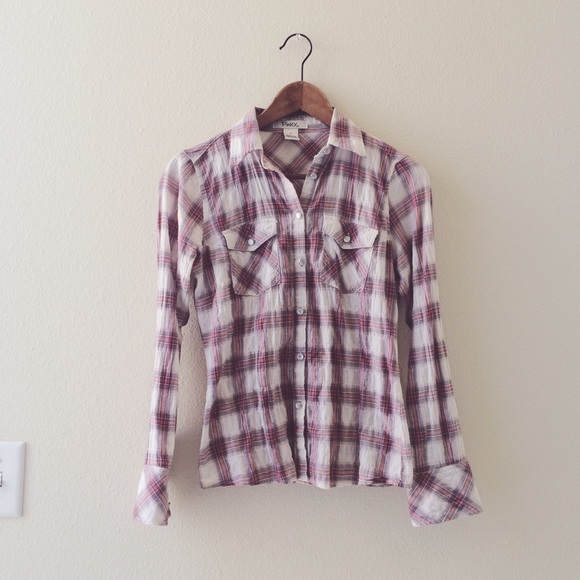 ::SOLD:: Plaid Button-Up - Picture 2 of 3
