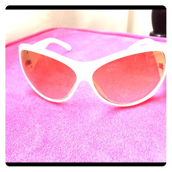 Esprit Sunnies