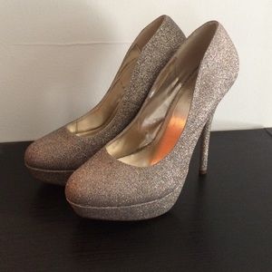 Gold glitter 4" close toed heels