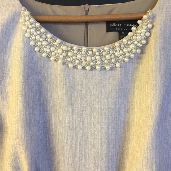 Linen colored dress with pearls. - Picture 3 of 3