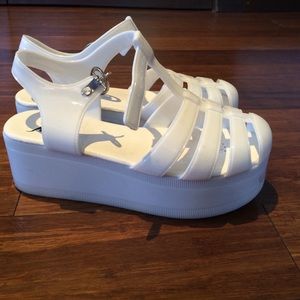 Jelly platforms