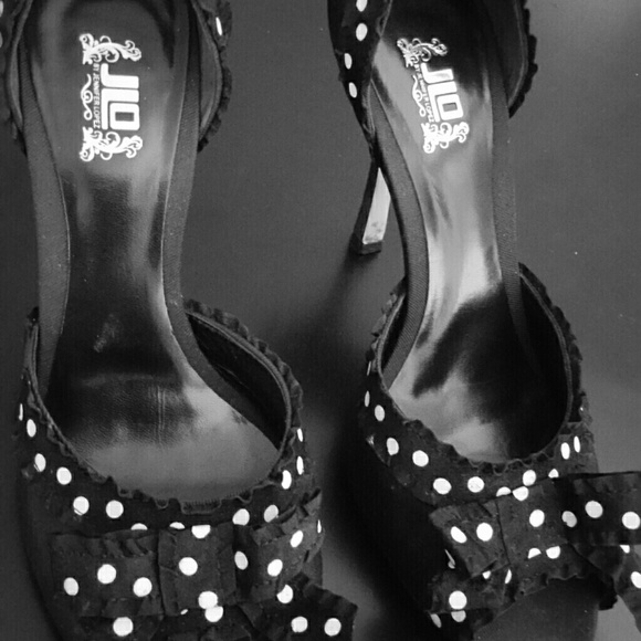 JLO black polka dot heel, cute with jeans or dress
