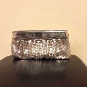 Silver clutch