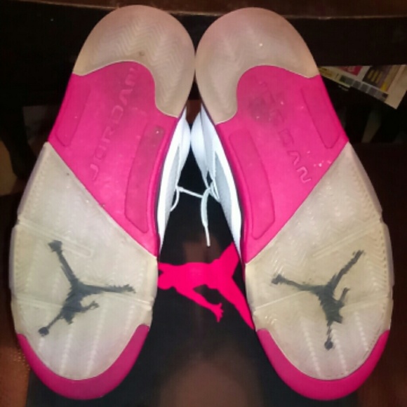 Air Jordan Retro 5 Fire Red - Picture 4 of 4