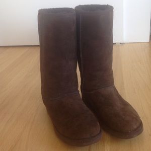 Brown Uggs