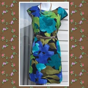 🎉SALE🎉🌸Floral Dress With Belt🌸