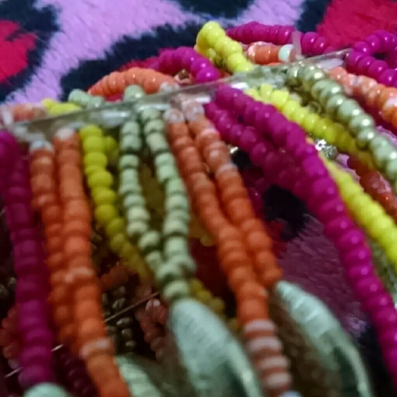 Colorful & Fun Bracelet! - Picture 3 of 4