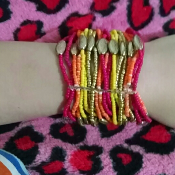 Colorful & Fun Bracelet! - Picture 4 of 4