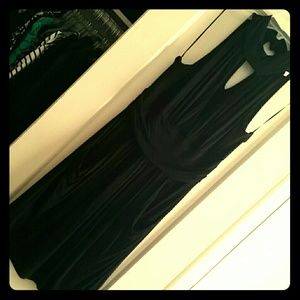 Arben B keyhole LBD