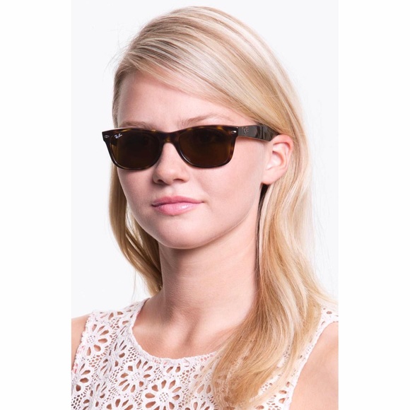 ❌SOLD IN BUNDLE❌Ray-Ban New Wayfarer Sunglasses - Picture 4 of 4