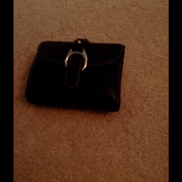Black Dooney & Bourke wallet