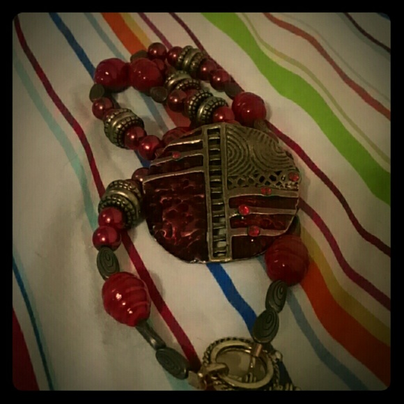HOT Medallion Necklace!!