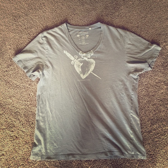 Guess Jeans Vintage Men's T shirt!