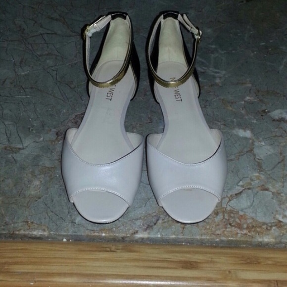 Nine West Shoes - Nine West black and ivory flats with ankle strap