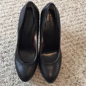 Banana Republic Black Leather Pumps