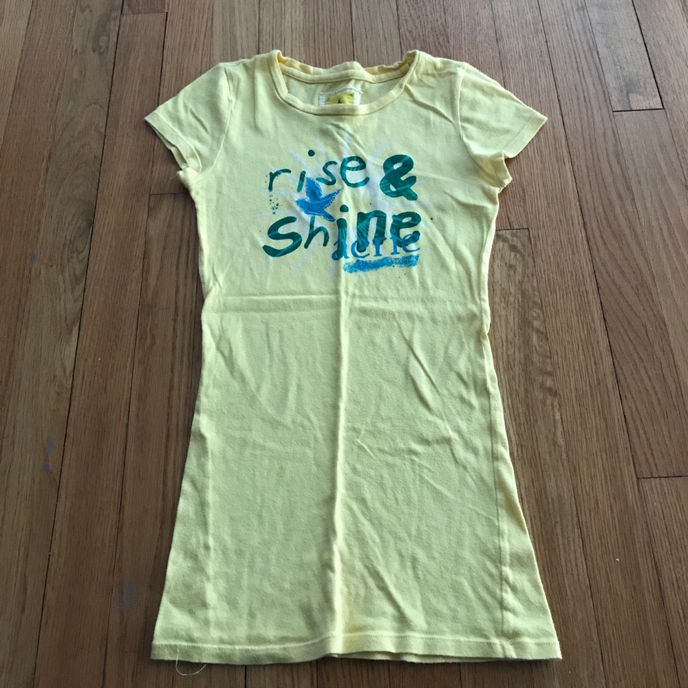 AERIE YELLOW TSHIRT RISE AND SHINE SIZE XS