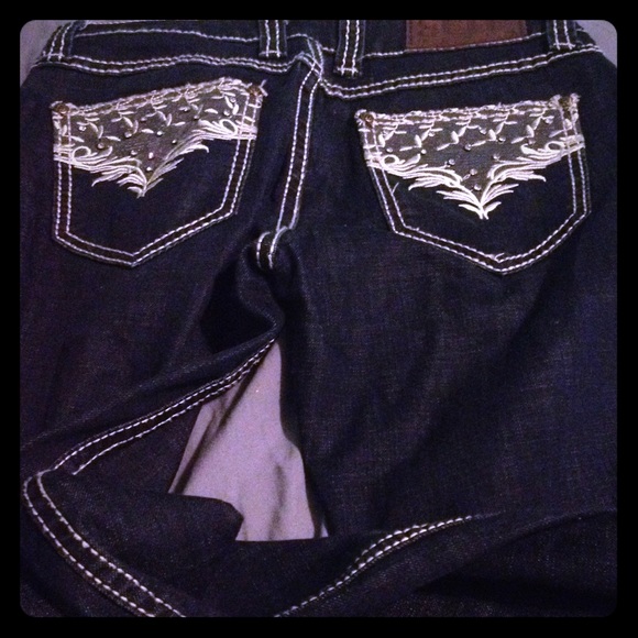 Eup cowgirl up jeans. Never worn before!!!!!!!