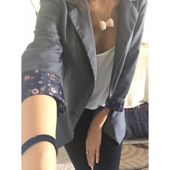 Gray blazer