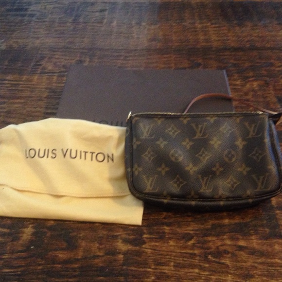 authentic Louis Vuitton!