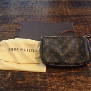 authentic Louis Vuitton!