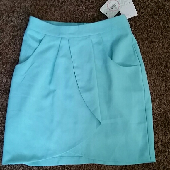 Skirt - Picture 1 of 1