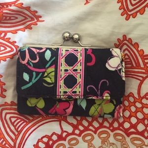 ✨LIMITED TIME OFFER✨ Vera Bradley Wallet
