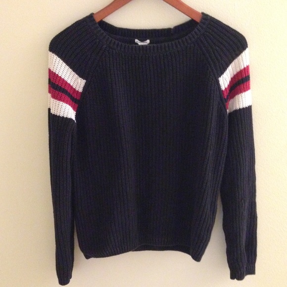 Knit sweater