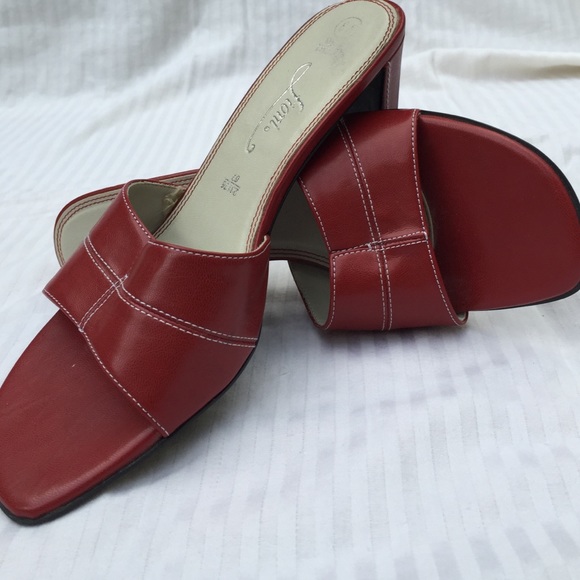 Red open toed shoes