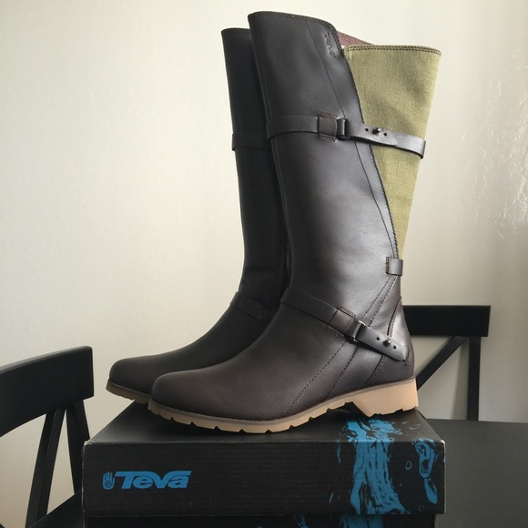 teva de la vina waterproof boot