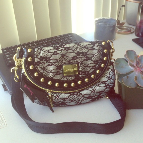 NWOT Betseyville, first lace bag