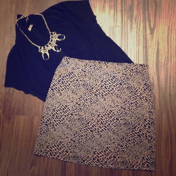 tan and black pattern skirt